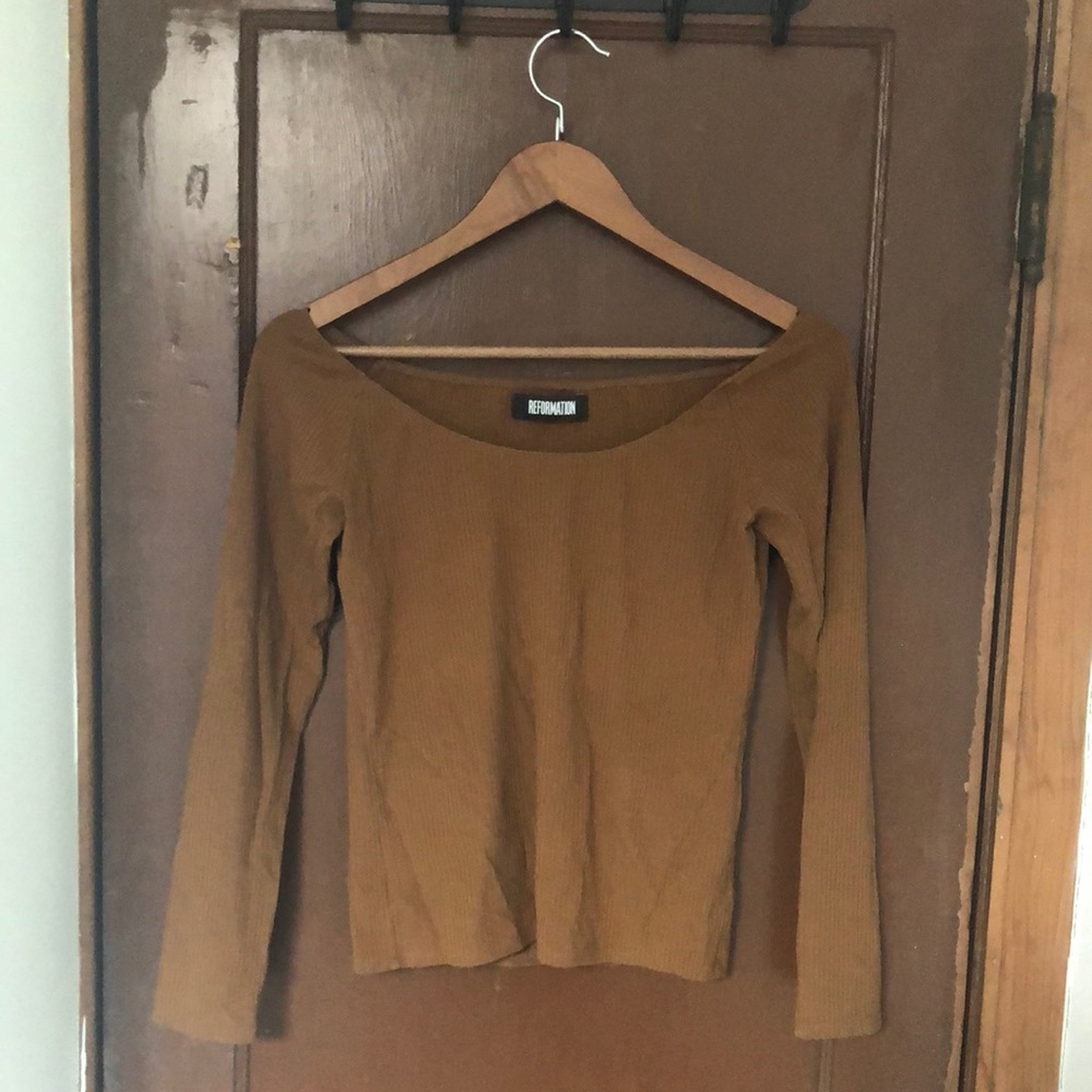 Brown off the shoulder long sleeved shirt
